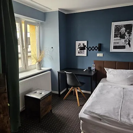 Flughafen Leipzig * Freiroda