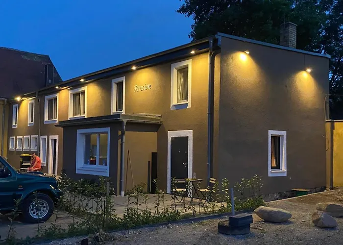 Flughafen Leipzig בית הארחה Freiroda